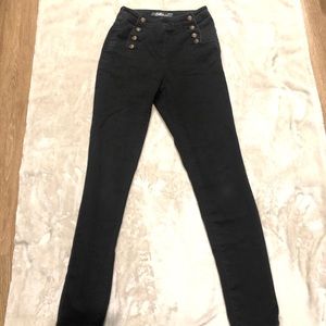 -SOLD!!- Black high-waisted skinny jeans